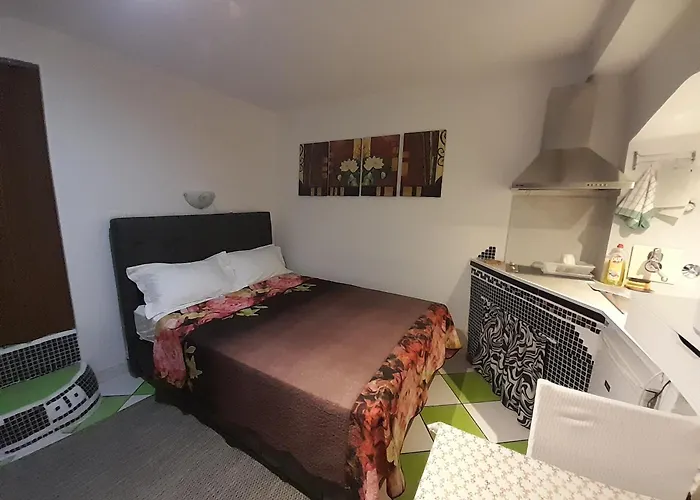 Split Studio Irisha